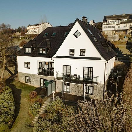 Haus Aussicht - Ferienwohnungen Velden 벨덴암워스에르시 외부 사진